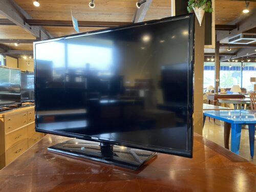 SAMSUNG 39" Screen Size Hospitality TV Model #HG39NA570CF