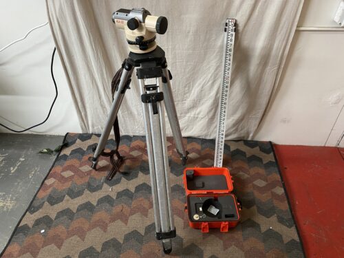 DAVID WHITE Automatic Optical Level Kit Model #AL8-22