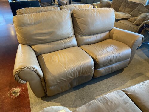 NATUZZI Tan Leather Recliner 80" Sofa