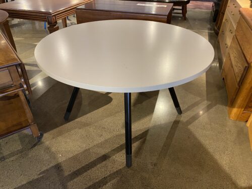 48" Round Off White Table with Black Modern Legs