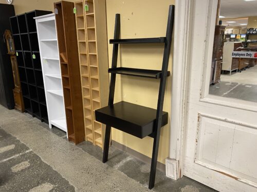 COASTER Black Leaning Ladder Desk