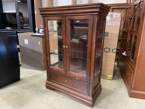 SHENANDOAH VALLEY Cherry finished Illuminated Display Cabinet with Glass Shelves and Bottom Drawer
