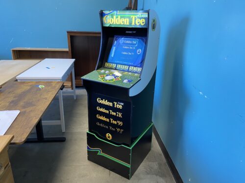 ARCADE 1 UP Golden Tee Classic Arcade Machine and Pedestal