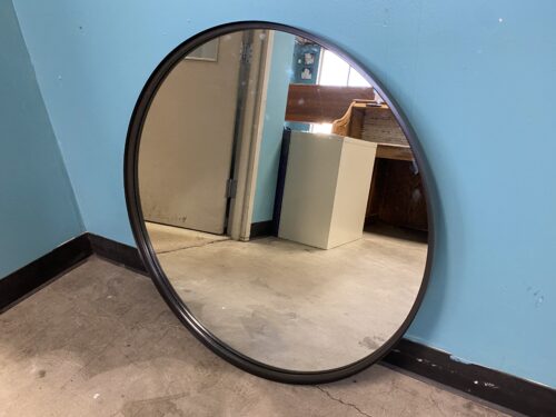 THRESHOLD BY TARGET  Round Metal Border Wall Mirror