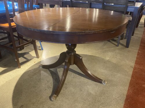 Round Golden Clawfoot Pedestal Dining Table