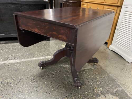 Vintage Classical Lions Foot Carved Drop Leaf Solid Wood Table