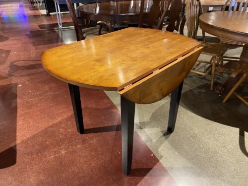Round Double Drop Leaf Dining Table