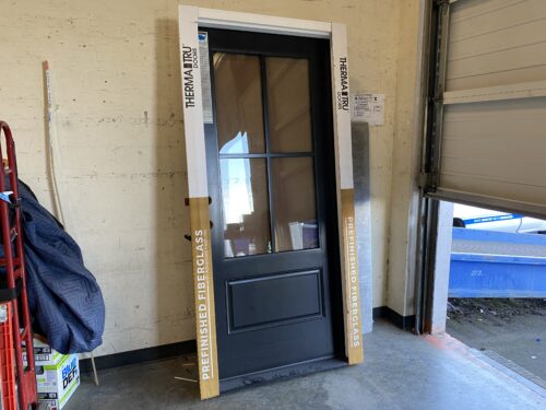 NEW! THERMATRU DOORS 36" Pre Finished Right Hand Flush Glazed 3/4 Lite Door with Low-E Glass