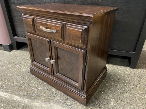 BALLMAN/CUMMINGS Dark Brown Closed Nightstand w/ Drawer & Cabinet