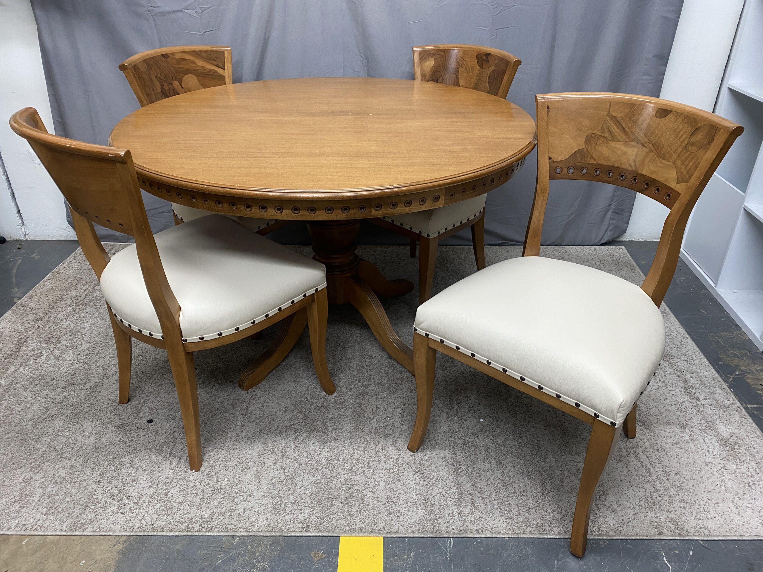 Vintage Multi Wood 4-Chair Round Dining Set w/ White Leather Upholstery