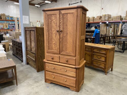 Wooden 2 Piece Armoire with 4 Drawers and Wooden Pulls