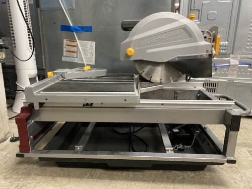 CHICAGO ELECTRIC 10" Industrial 2.5 Horsepower Tile/Brick Saw