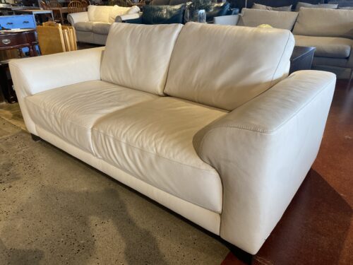 NATUZZI Italian White Leather Loveseat with Dark Wooden Base