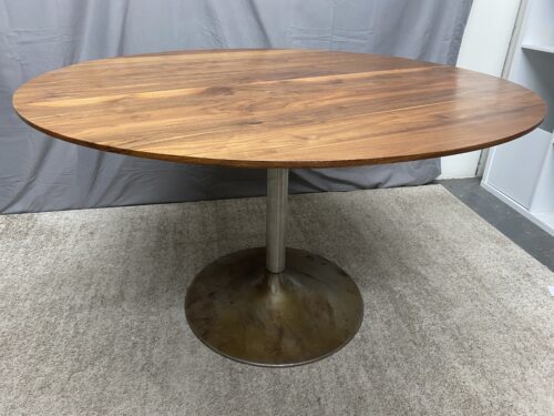 ROOM & BOARD Aria Oak Round Table