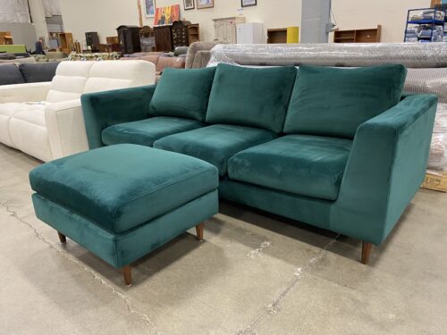 INTERIOR DEFINE Sloan Modern Malachite Velvet 3 Seat Sofa with Tapered Wooden Feet and Ottoman