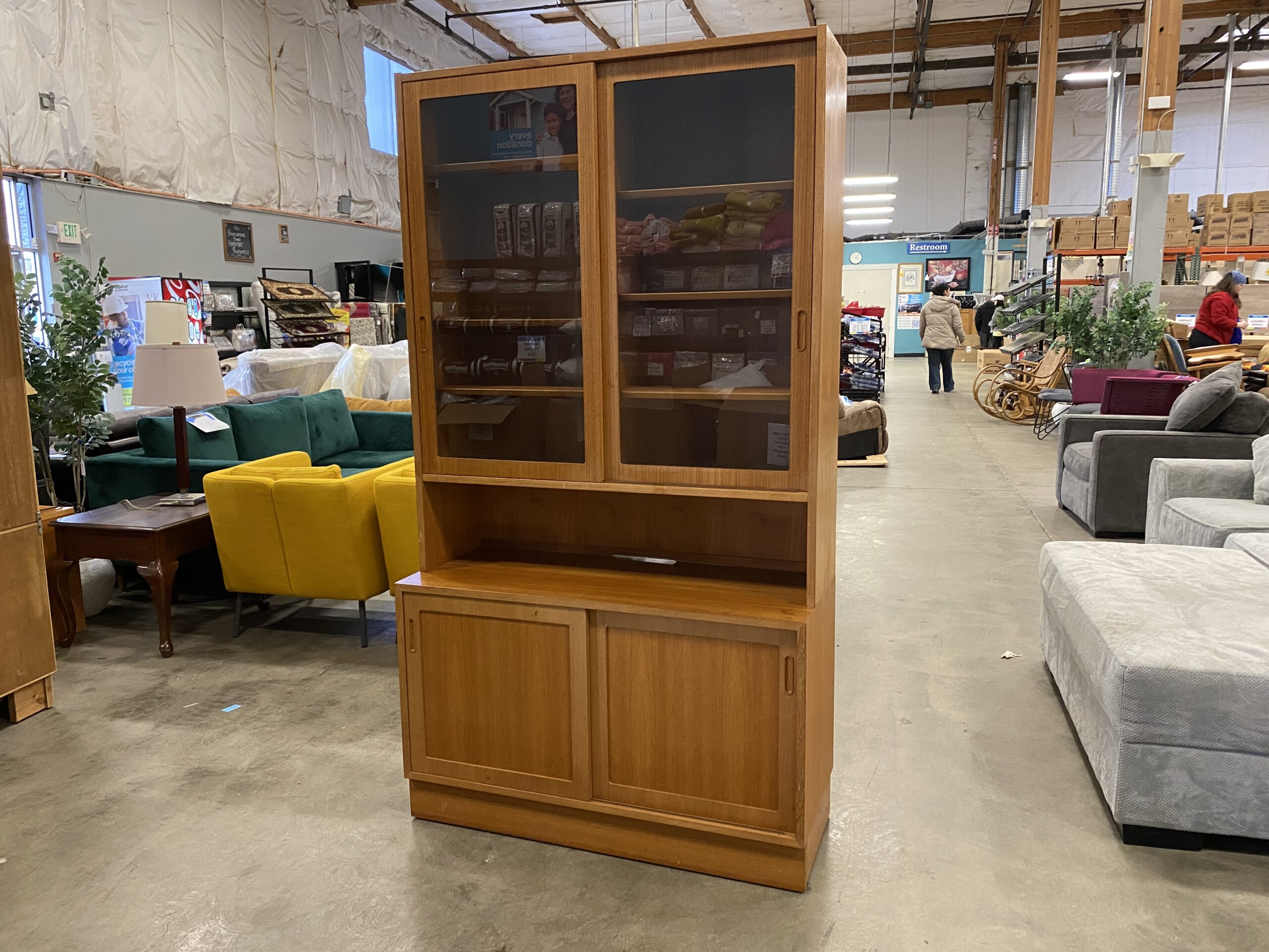 HUNDEVAD Danish Modern Teak Double Bookcase with Glass Bypass Doors and Bottom Cabinet with 4 Drawers