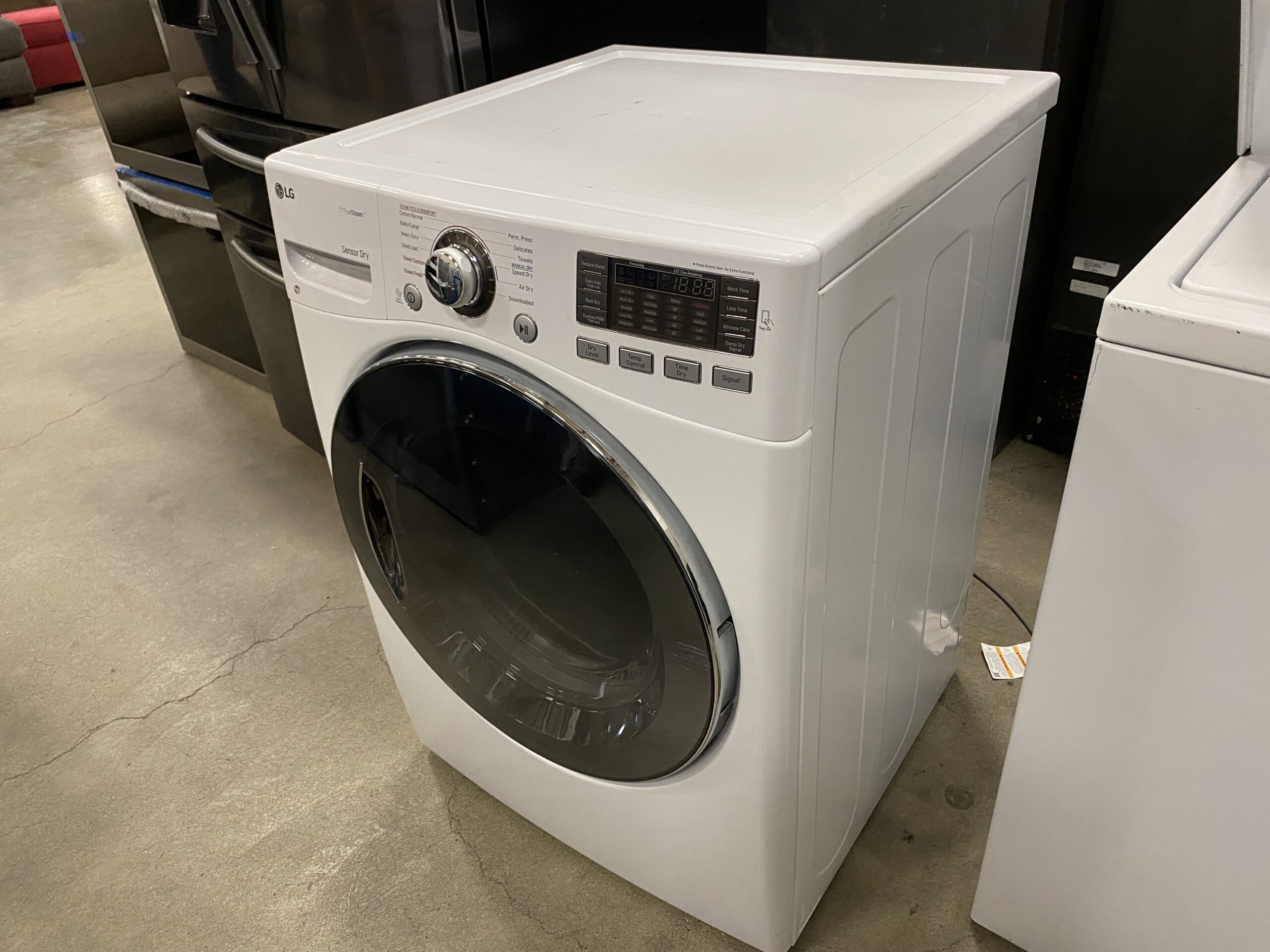 LG Front Load Gas SteamDryer in White  Model #DLGX3571W
