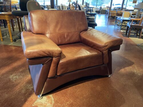 Modern Style Reddish Brown Leather Chair