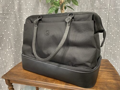 NEW! SWISS GEAR Weekender Tote Travel Bag with Shoulder Strap in Black