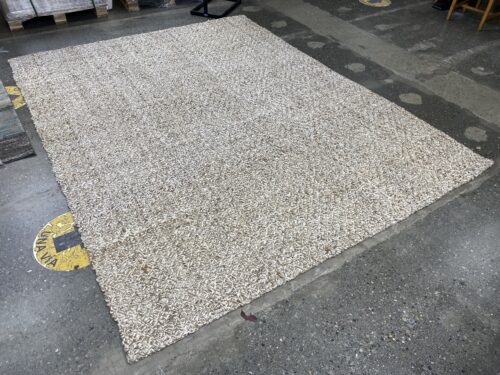 MISTI Silver/Ivory 8x10 Jute Rug