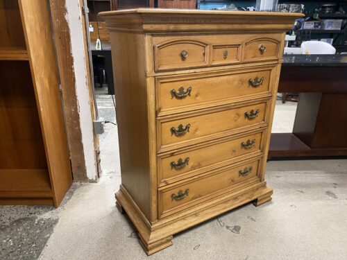 THOMASVILLE Light Brown Wood 5-Drawer Tall Dresser