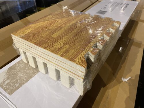 NEW! 12 Pc Interlocking Foam Pads with Printed Light Wood Grain Pattern