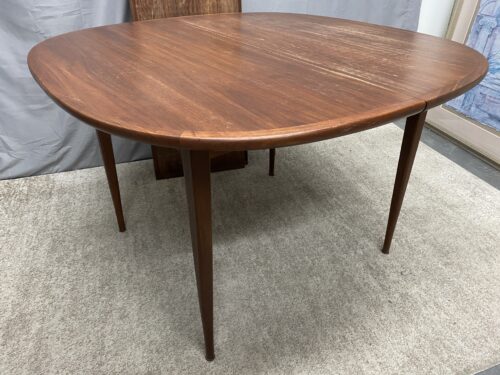Vintage Mid-Century Modern Solid Wood Round Dining Table w/ 3 Leaves