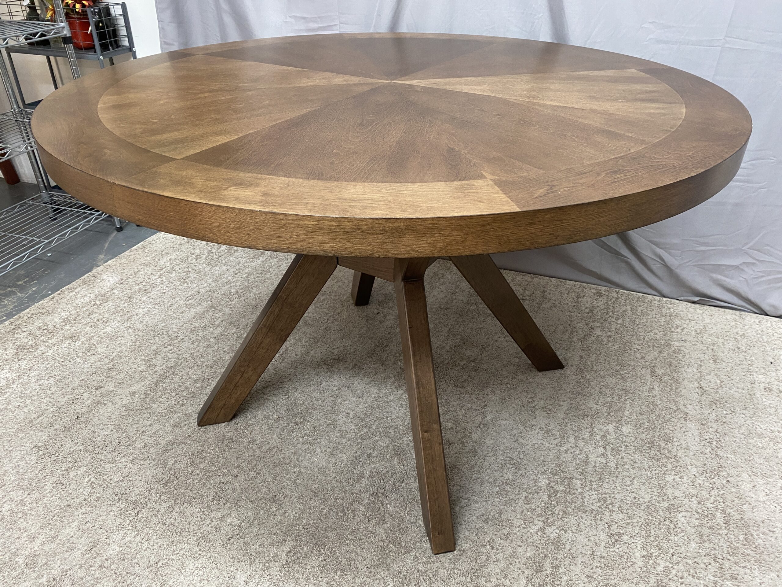 BAYSIDE FURNISHINGS Kaelyn Brown Round Dining Table