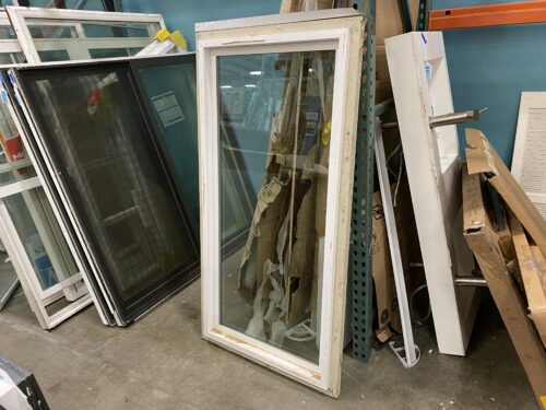 MILGARD Rectangular Window