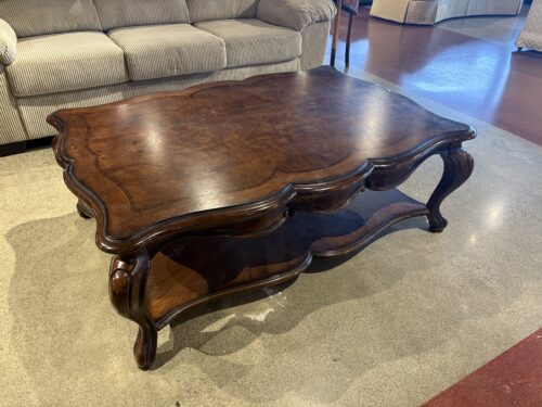 THOMASVILLE Hills of Tuscany Solid Wood Coffee Table