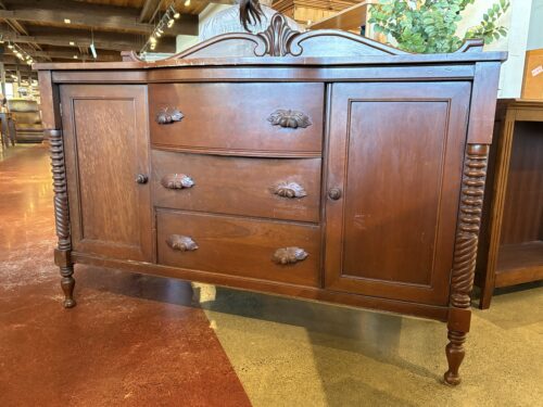 THE PARK FURNITURE COMPANY Wooden Sideboard with Carved Drawer Pulls