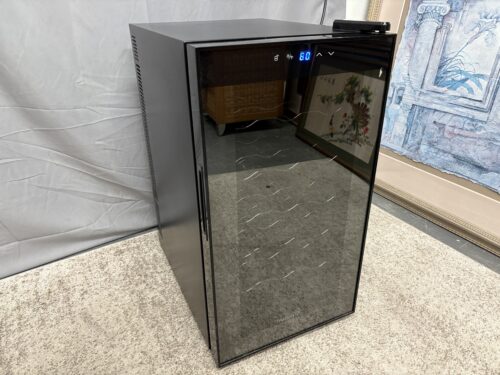 IVATION Ivation 28 Bottle Wine/Beverage Cooler w/ Adjustable Temp Model #IVFWCT181B