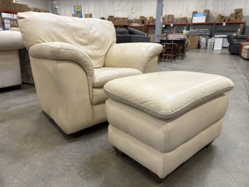 CHATEAU D'AX Vintage Ivory Genuine Italian Leather Lounge Chair with Ottoman