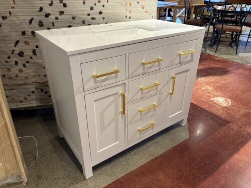 NEW! WYNDHAM COLLECTION Beckett 42" Single Bathroom Vanity in White