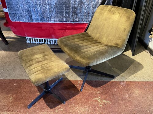 Green Armless Modern Office Chair with Ottoman