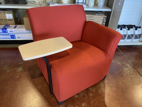 STEELCASE Turnstone Jenny Red lounge Chair with Swivel Table Arm