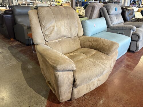 LA-Z-BOY  Tan Leanback Manual Rocker Recliner