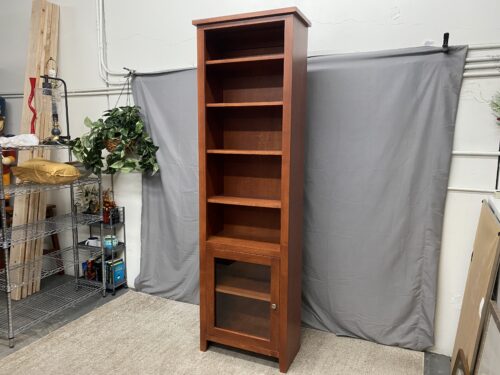 Warm Cherry Wooden 7-Shelf Single Door Display Case