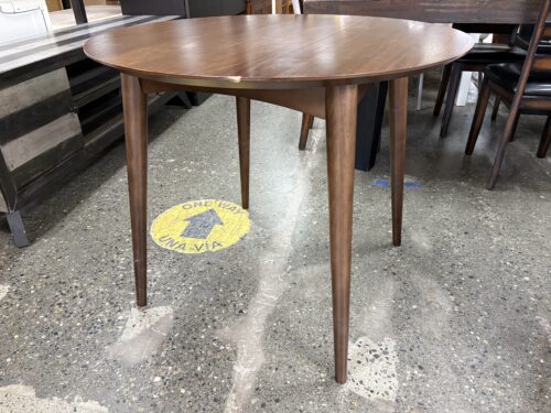 WINTERWOOD VIETNAM Mahogany Finish Round Bistro Table