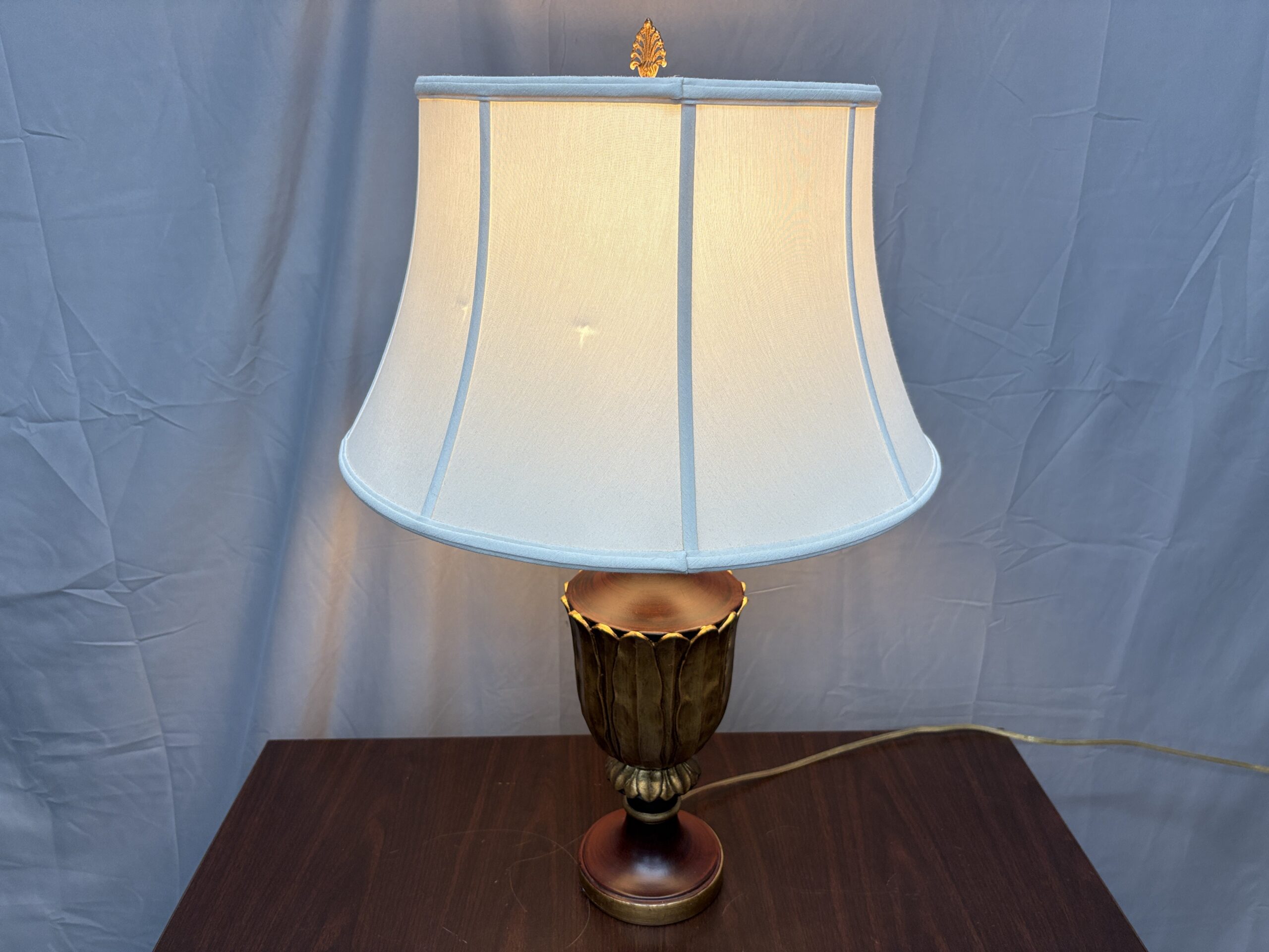 Red & Gold Banana Leaf Table Lamp w/ Ivory Shade