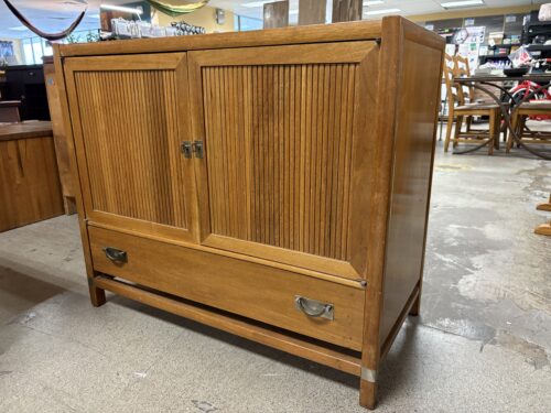 Vintage Light Brown Petite Sideboard w/ Ribbed Doors
