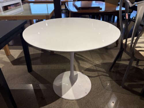 Round All White Tulip Pedestal Table