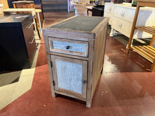 SIGNATURE DESIGN BY ASHLEY Ashley Tamilo Grayish Brown Chairside End Table