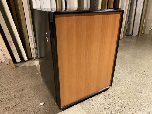 ABSOCOLD Black Mini Fridge with Varnished Wood