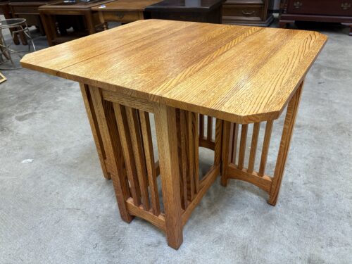 Mission Style Natural Finished Solid Wood Gate Leg End Table