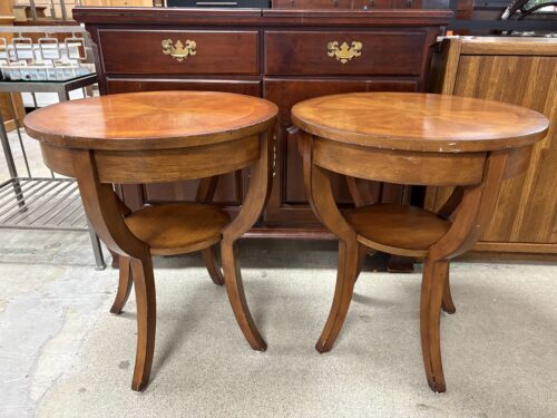 Brown Curved Leg 2-Tier Round End Table (Set of 2)