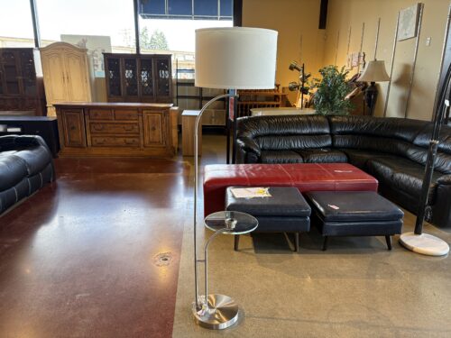 Shelf Floor Lamp with USB Outlet