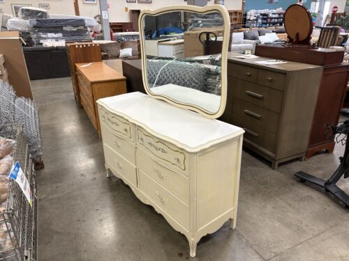 BASSETT Vintage French Provincial Style Decorative Dresser with Mirror