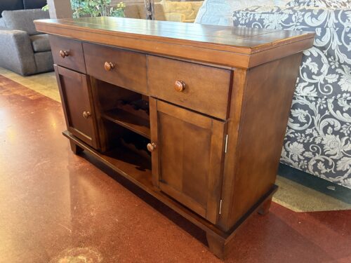 Traditional Buffet with Integrated Wine Rack