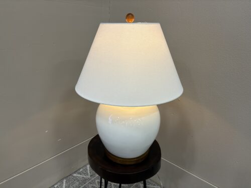 RALPH LAUREN Vintage Classic White Ceramic Ginger Jar Table Lamp with Wooden Details